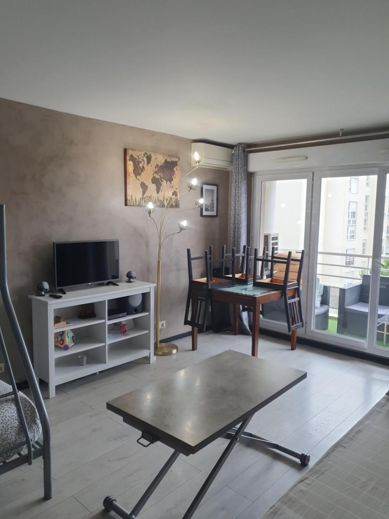 "Cosy & Modern" Logement Avec Parking Prive Et Proche Metro Paris ! Le Kremlin-Bicêtre Eksteriør bilde
